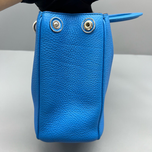 Dior Medium Diorissimo Tote Grained Calfskin Blue Red Dior Medium Diorissimo Tote Grained Calfskin Blue Red