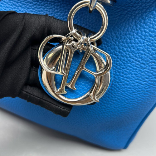 Dior Medium Diorissimo Tote Grained Calfskin Blue Red Dior Medium Diorissimo Tote Grained Calfskin Blue Red
