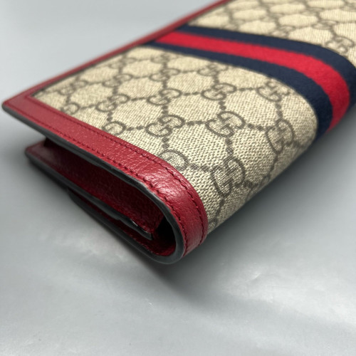 Gucci Queen Margaret Chain Wallet GG Supreme Monogram Beige Red Blue