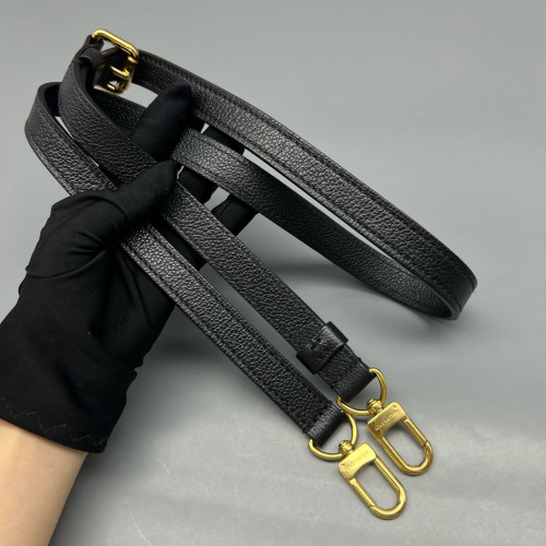 Louis Vuitton Pochette Metis Monogram Empreinte Black