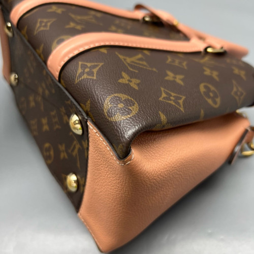 Louis Vuitton Soufflot BB Monogram Brown