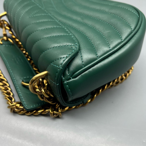 Louis Vuitton New Wave Chain Bag PM Calfskin Green