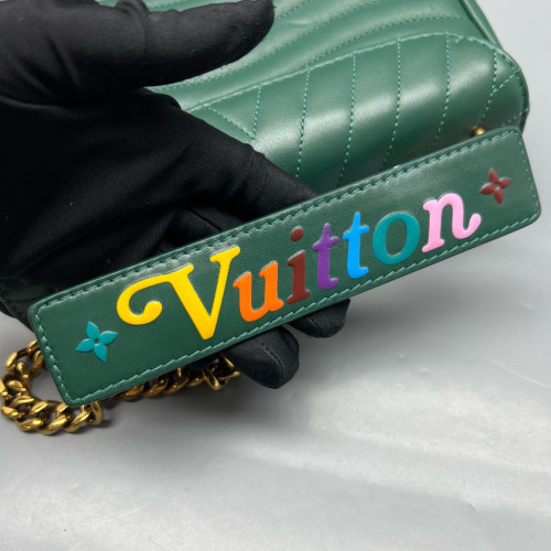 Louis Vuitton New Wave Chain Bag PM Calfskin Green