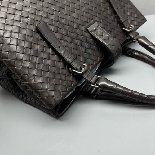 Bottega Veneta Large Roma Tote Bag Lambskin Intrecciato Nappa Dark Brown