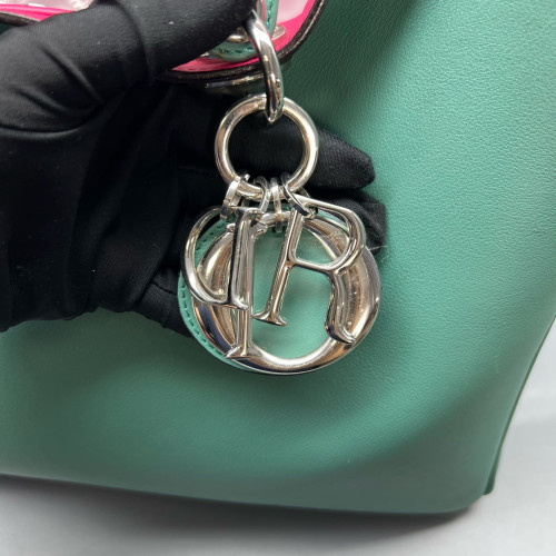 Dior Large Diorissimo Tote Calfskin Green Fuchsia