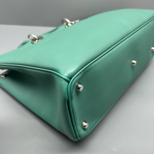 Dior Large Diorissimo Tote Calfskin Green Fuchsia
