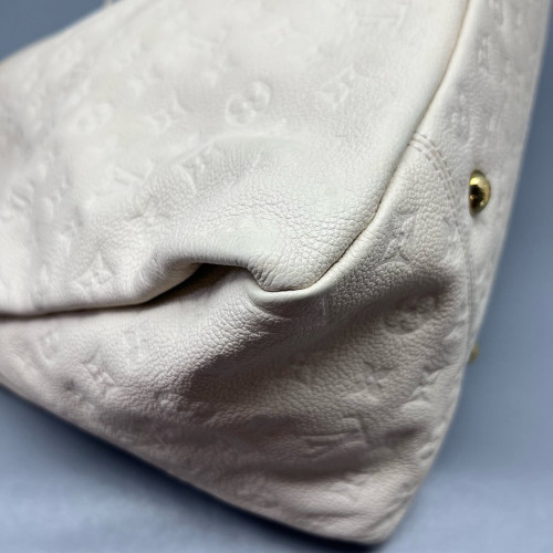 Louis Vuitton Artsy MM Monogram Empreinte White