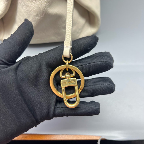 Louis Vuitton Artsy MM Monogram Empreinte White