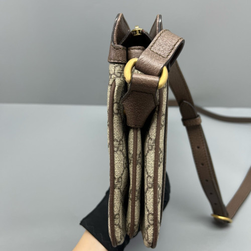 Gucci Ophidia Messenger GG Supreme Monogram Beige Ebony Beige Red