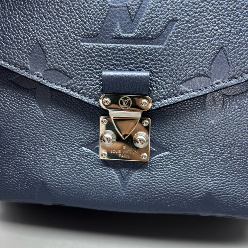 Louis Vuitton Pochette Metis Monogram Empreinte Giant Blue