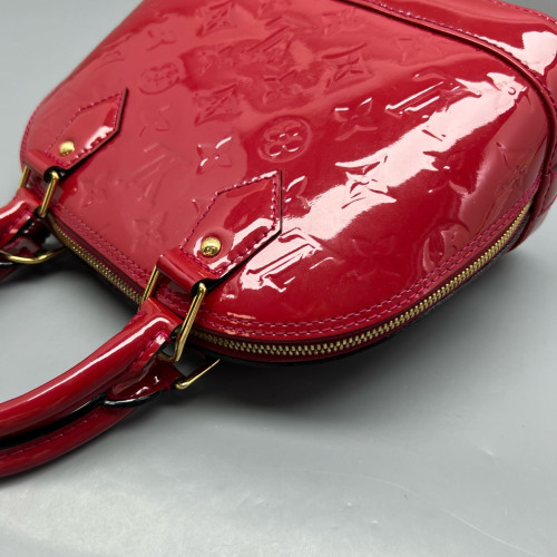 Louis Vuitton Alma BB Vernis Red