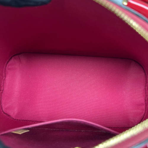 Louis Vuitton Alma BB Vernis Red