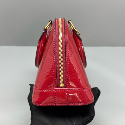 Louis Vuitton Alma BB Vernis Red