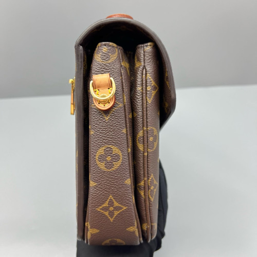 Louis Vuitton Pochette Metis Monogram Brown