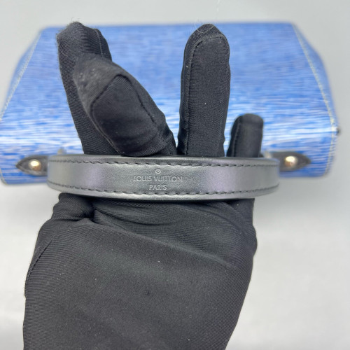 Louis Vuitton Cluny Bb Epi Blue