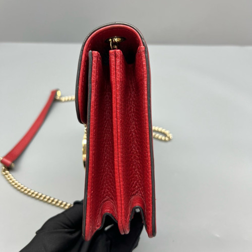 Gucci Small Interlocking G Shoulder Bag Grained Calfskin Red