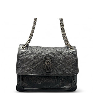 Yves Saint Laurent Large Niki Chain Pull Up Leather Black