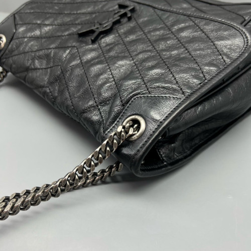 Yves Saint Laurent Large Niki Chain Pull Up Leather Black