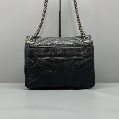 Yves Saint Laurent Large Niki Chain Pull Up Leather Black