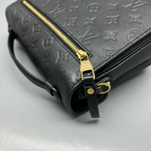Louis Vuitton Pochette Metis Monogram Empreinte Black Louis Vuitton Pochette Metis Monogram Empreinte Black