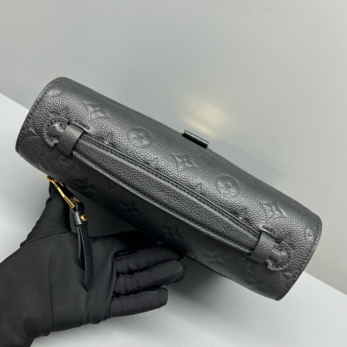 Louis Vuitton Pochette Metis Monogram Empreinte Black Louis Vuitton Pochette Metis Monogram Empreinte Black