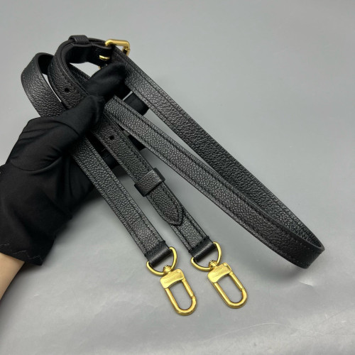Louis Vuitton Pochette Metis Monogram Empreinte Black Louis Vuitton Pochette Metis Monogram Empreinte Black