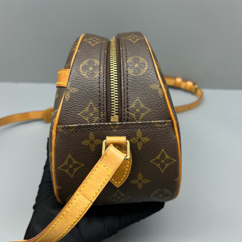 Louis Vuitton Blois Monogram Brown