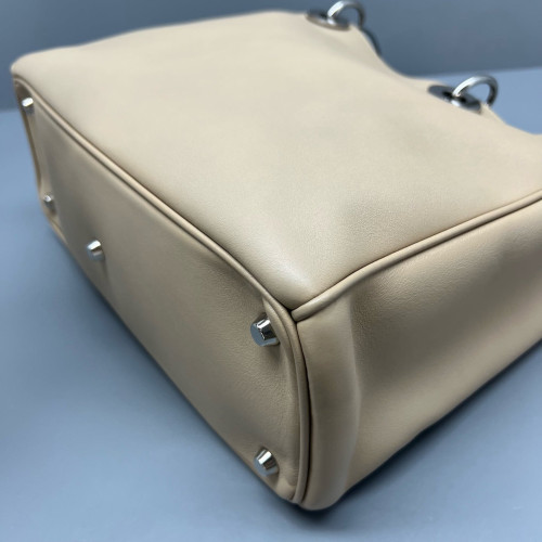 Dior Medium Diorissimo Tote Calfskin Natural Tan