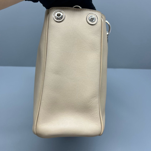 Dior Medium Diorissimo Tote Calfskin Natural Tan