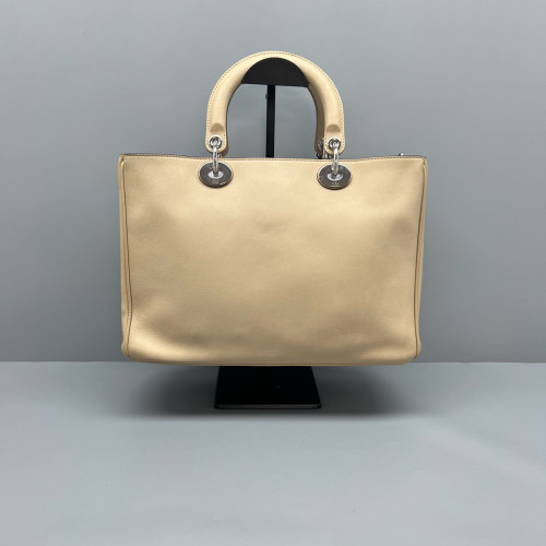Dior Medium Diorissimo Tote Calfskin Natural Tan