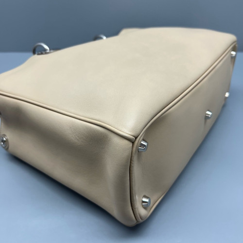 Dior Medium Diorissimo Tote Calfskin Natural Tan