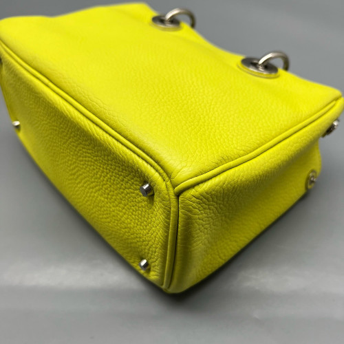 Dior Small Diorissimo Tote Grained Calfskin Yellow