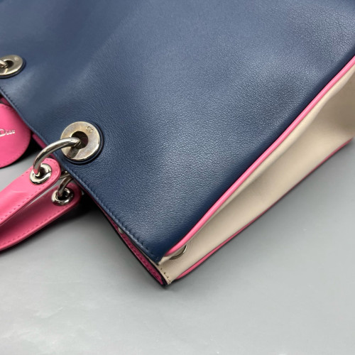 Dior Medium Diorissimo Tote Calfskin Pink Beige Dark Blue