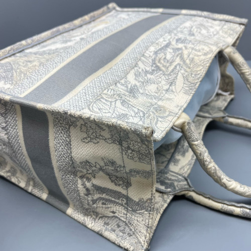 Dior Medium Book Tote Canvas Light Grey Beige Dior Medium Book Tote Canvas Light Grey Beige