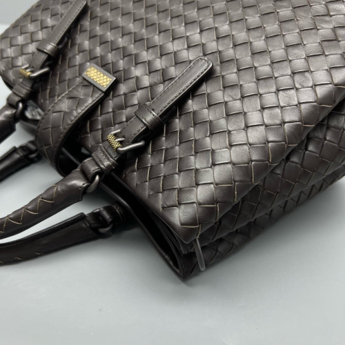 Bottega Veneta Medium Roma Tote Bag Calfskin Intrecciato Dark Brown