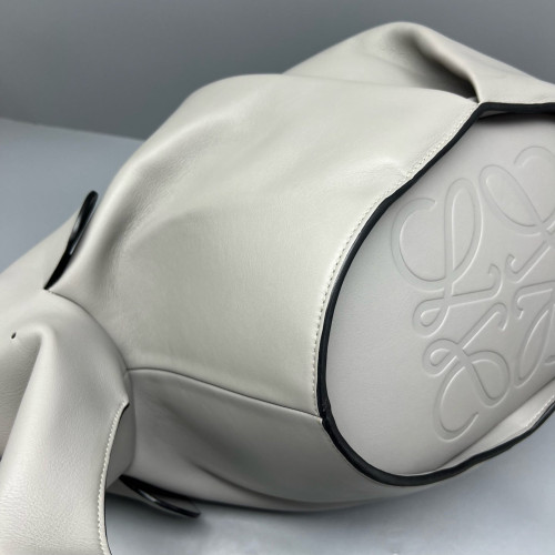 Loewe Elephant Shoulder Bag Calfskin Light Grey