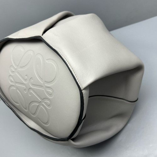 Loewe Elephant Shoulder Bag Calfskin Light Grey