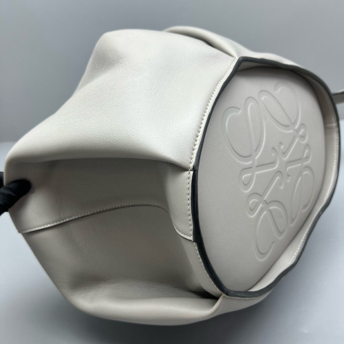 Loewe Elephant Shoulder Bag Calfskin Light Grey