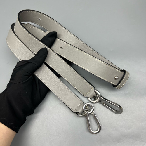 Loewe Elephant Shoulder Bag Calfskin Light Grey