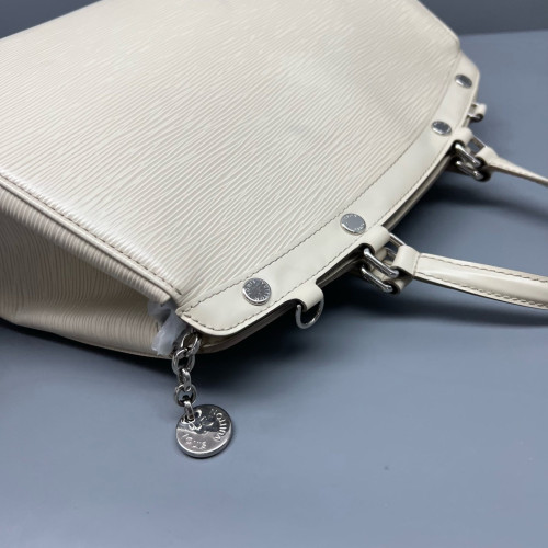 Louis Vuitton Brea MM Epi White