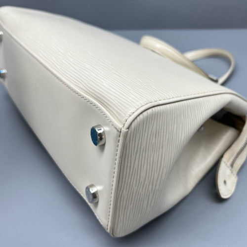 Louis Vuitton Brea MM Epi White