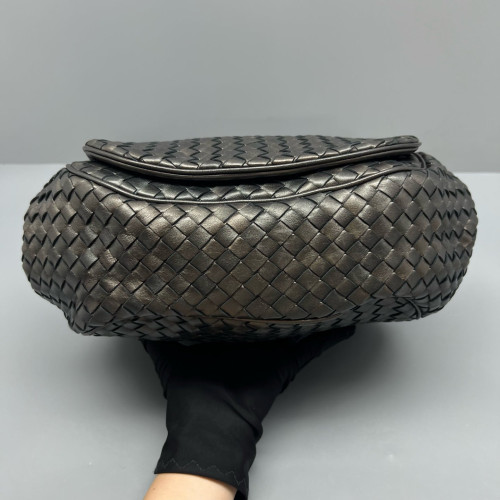 Bottega Veneta Flap Bag Calfskin Intrecciato Black