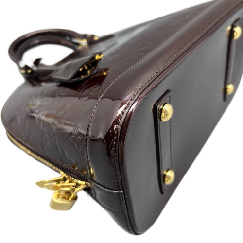 Louis Vuitton Alma PM Vernis Amarante