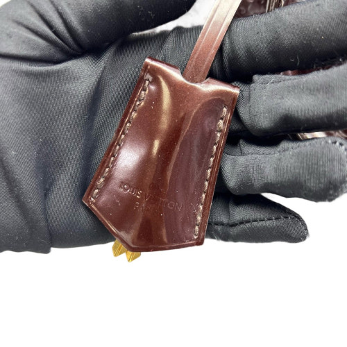 Louis Vuitton Alma PM Vernis Amarante