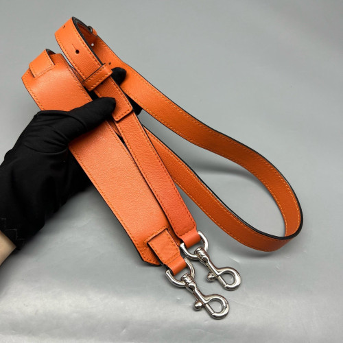 Loewe Amazona 29 Calfskin Orange