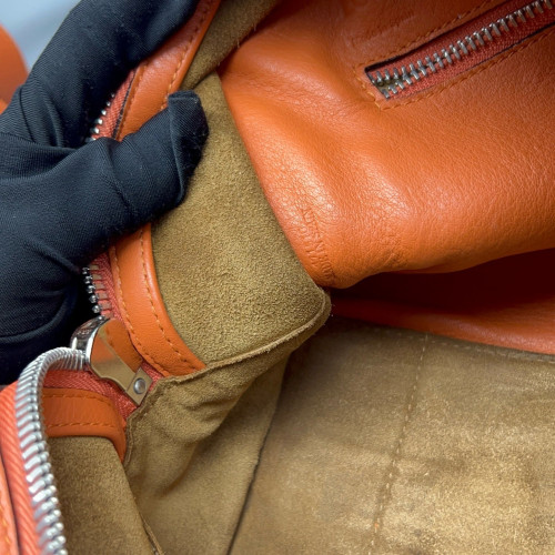 Loewe Amazona 29 Calfskin Orange