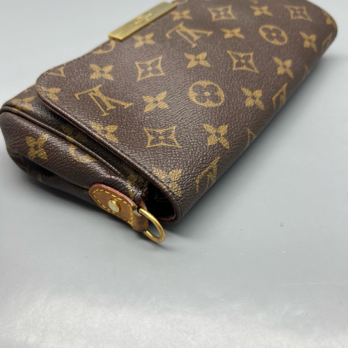 Louis Vuitton Favorite PM Monogram Brown
