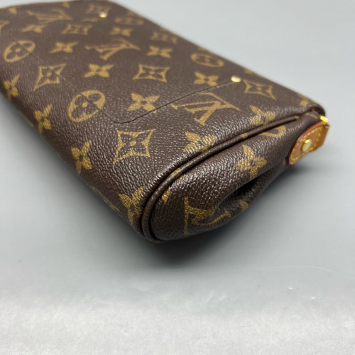 Louis Vuitton Favorite PM Monogram Brown