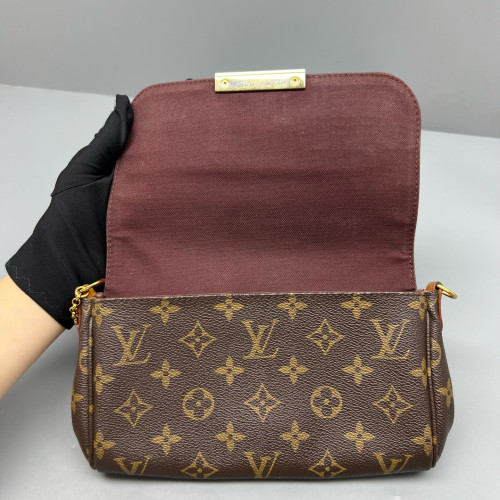 Louis Vuitton Favorite PM Monogram Brown