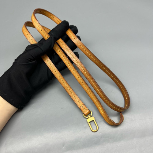 Louis Vuitton Favorite PM Monogram Brown